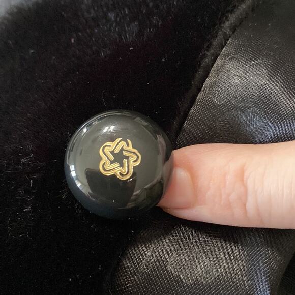 Vintage black faux fur coat women’s size 6 Made in USA - Picture 7 of 10